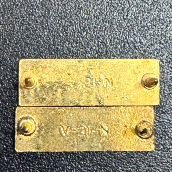 Vintage‎ Navy Gold Embossed Button Set and Bars - Picture 13 of 13